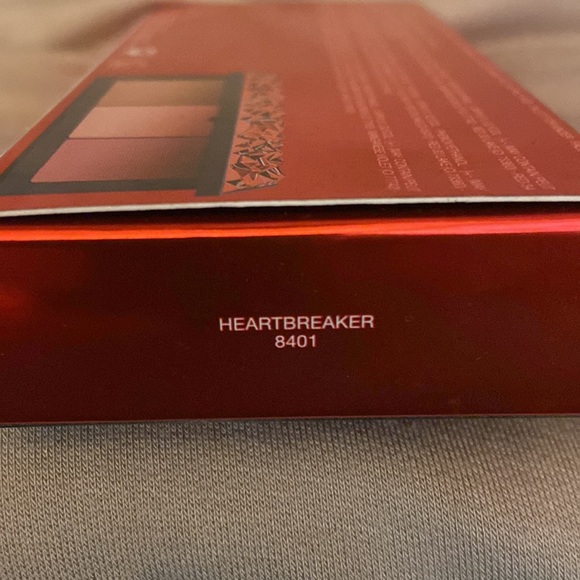 Nars “Heartbreaker” cheek palette. - Picture 4 of 6